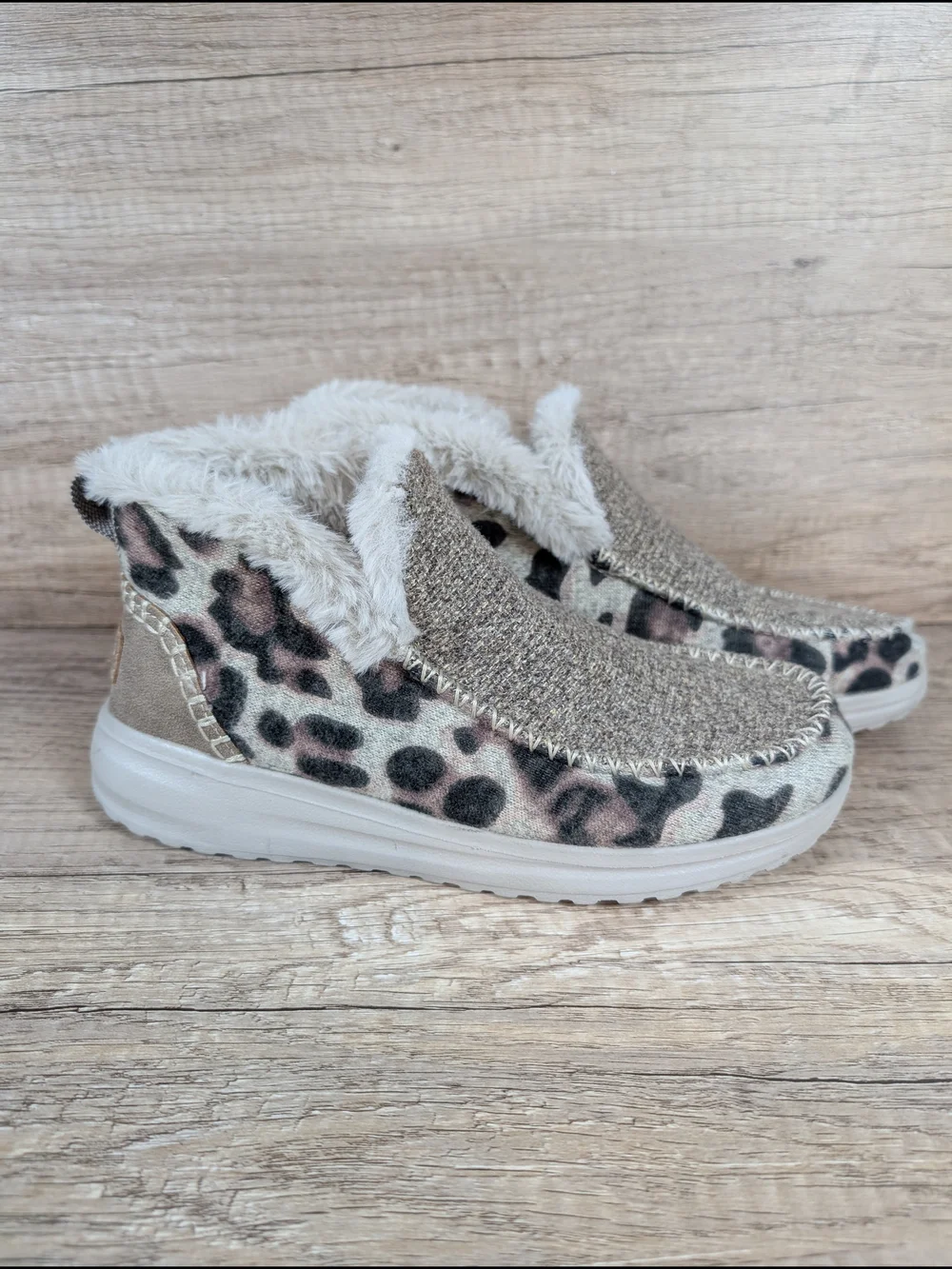 Hey Dude Denny Leo Taupe Slip On Woman's Size 6 Leopard Print Faux Fur